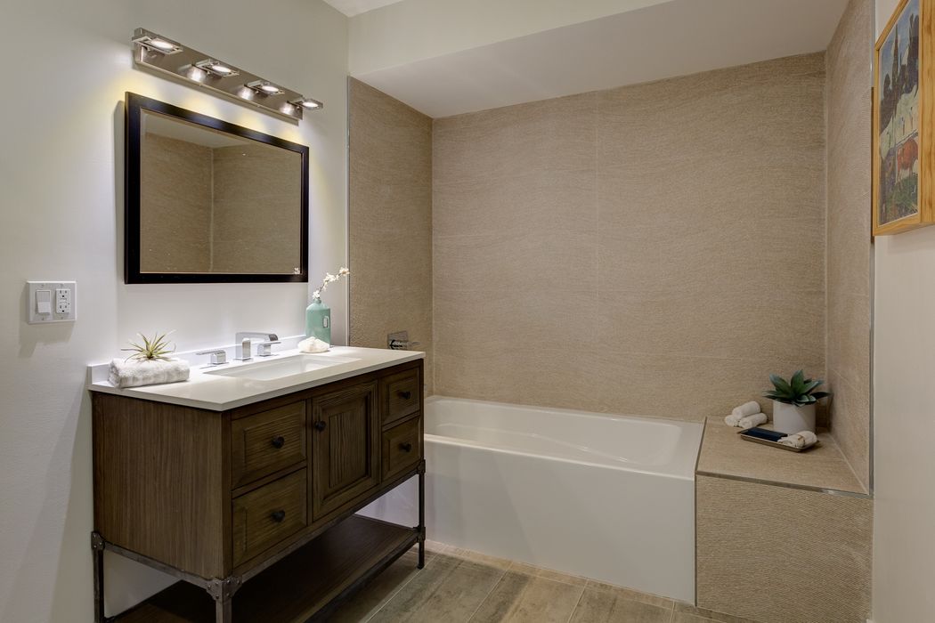 1042 Olancha Drive, Los Angeles, CA 90065 Sotheby's International Realty, Inc.