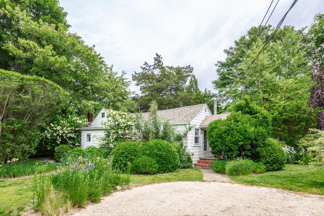 46 Oak Lane, Amagansett, NY 11930 Sotheby's International Realty, Inc.