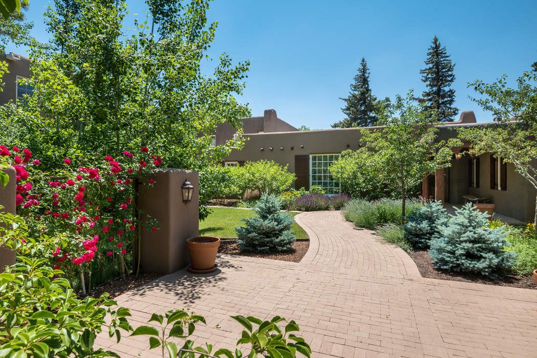 544 Canyon Road, Santa Fe, NM 87501 Sotheby's International Realty, Inc.