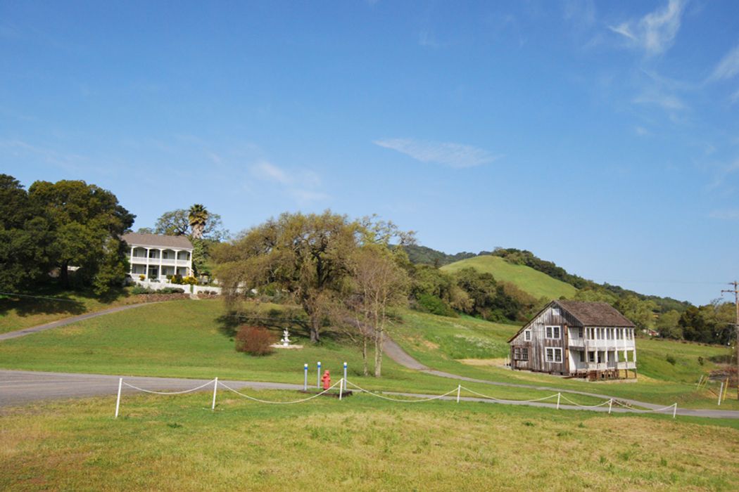 18880 Carriger Rd, Sonoma, CA 95476 Sotheby's International Realty, Inc.