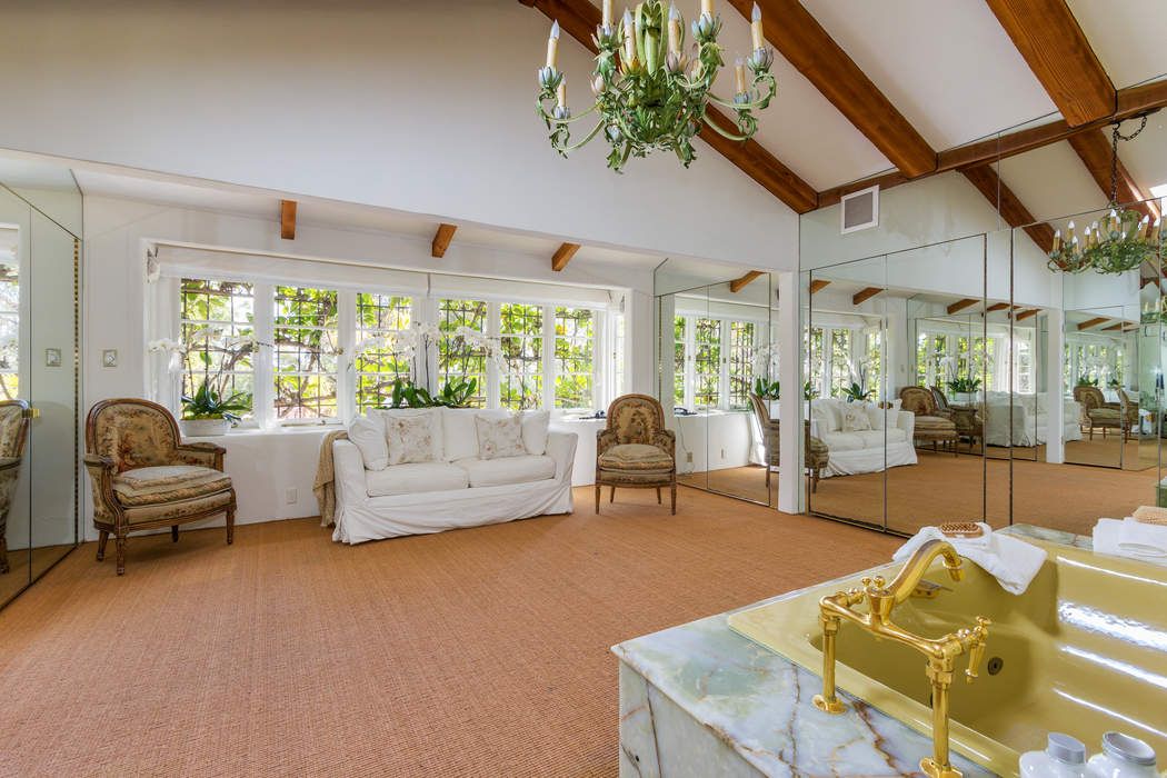 1500 Seabright Place, Beverly Hills, CA 90210 Sotheby's International