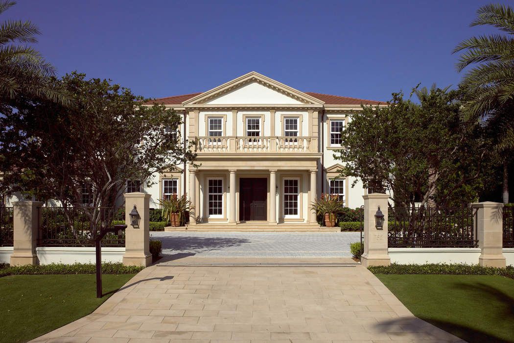 735 Island Dr, Palm Beach, FL 33480 Sotheby's International Realty, Inc.