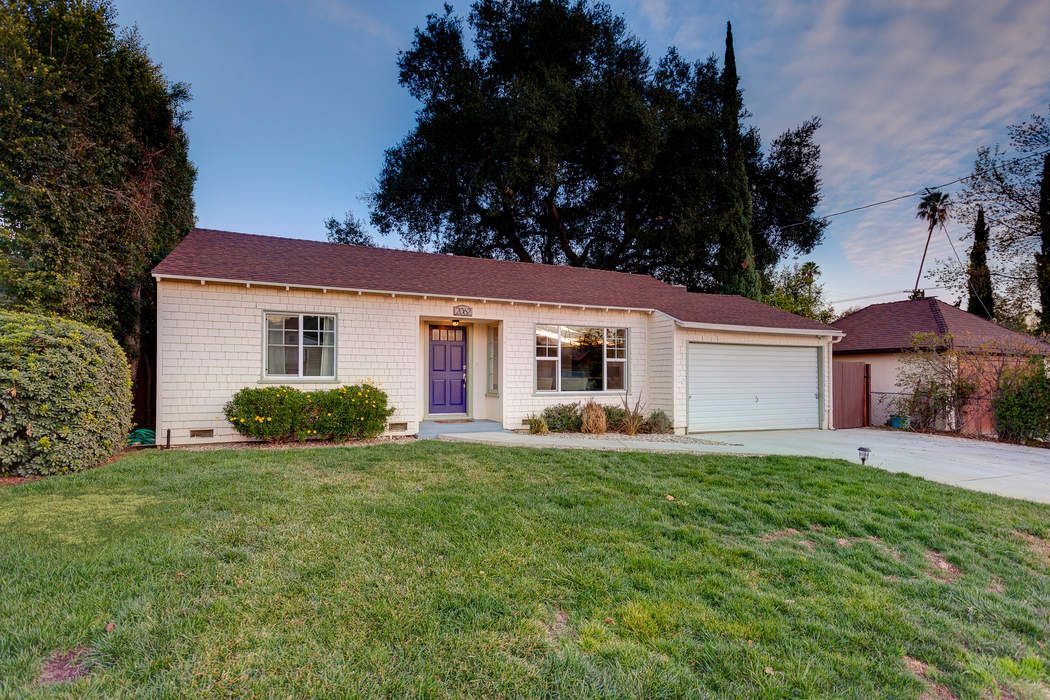2062 Parnell Way, Pasadena, CA 91103 Sotheby's International Realty, Inc.