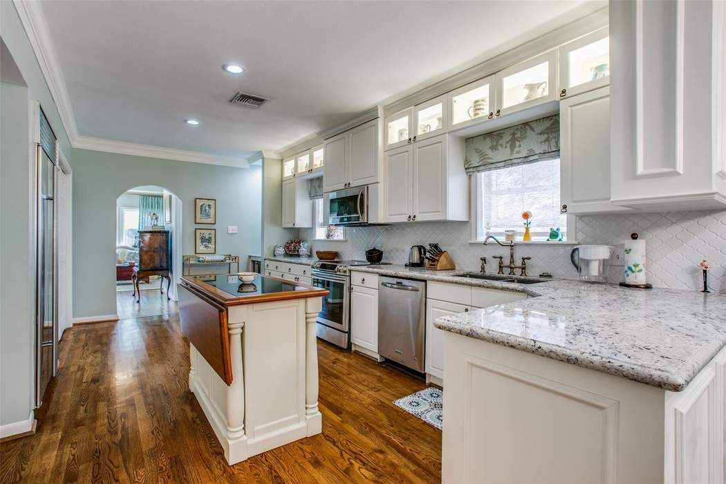 used kitchen cabinets houston 2225 south boulevard houston tx 77098 sotheby s used kitchen cabinets houston 2225 south boulevard houston tx 77098 sotheby s