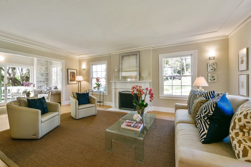 Exquisitely Updated & Located in Oakland Oakland, CA 94610 Sotheby's