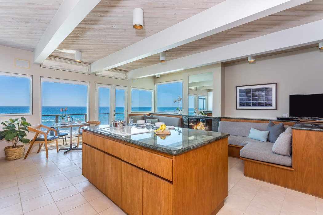 42512 Pch, Malibu, CA 90265 Sotheby's International Realty, Inc.