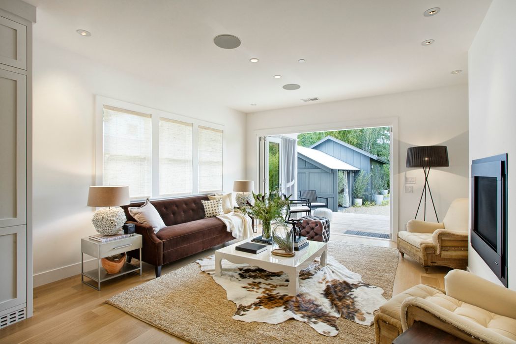 721 Second Street East, Sonoma, CA 95476 Sotheby's International