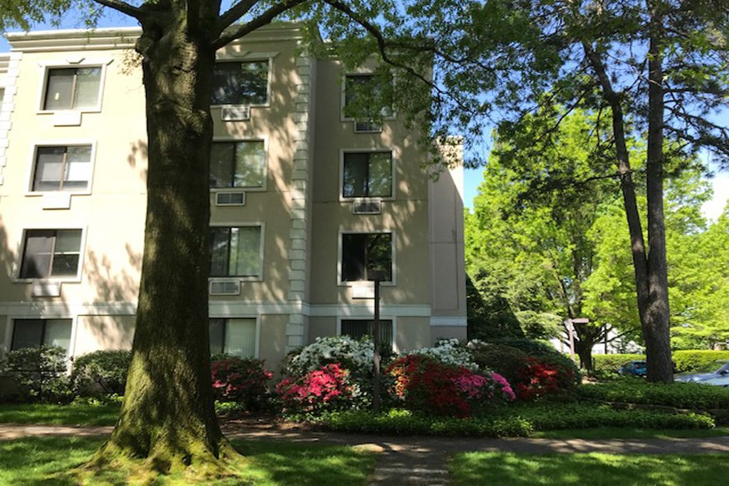 93 Civic Center Old Greenwich Ct HD