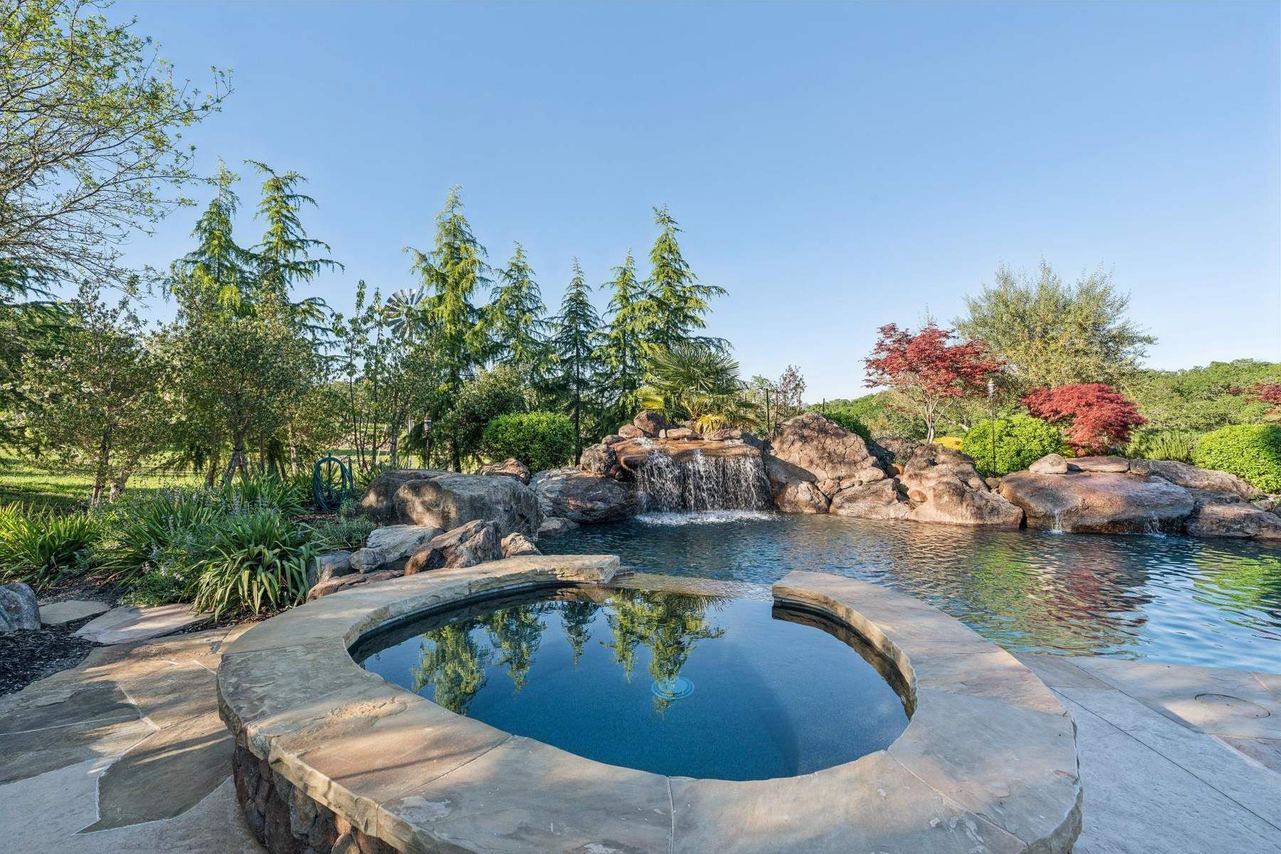 2575 Bennett Ridge Road, Santa Rosa, CA 95404