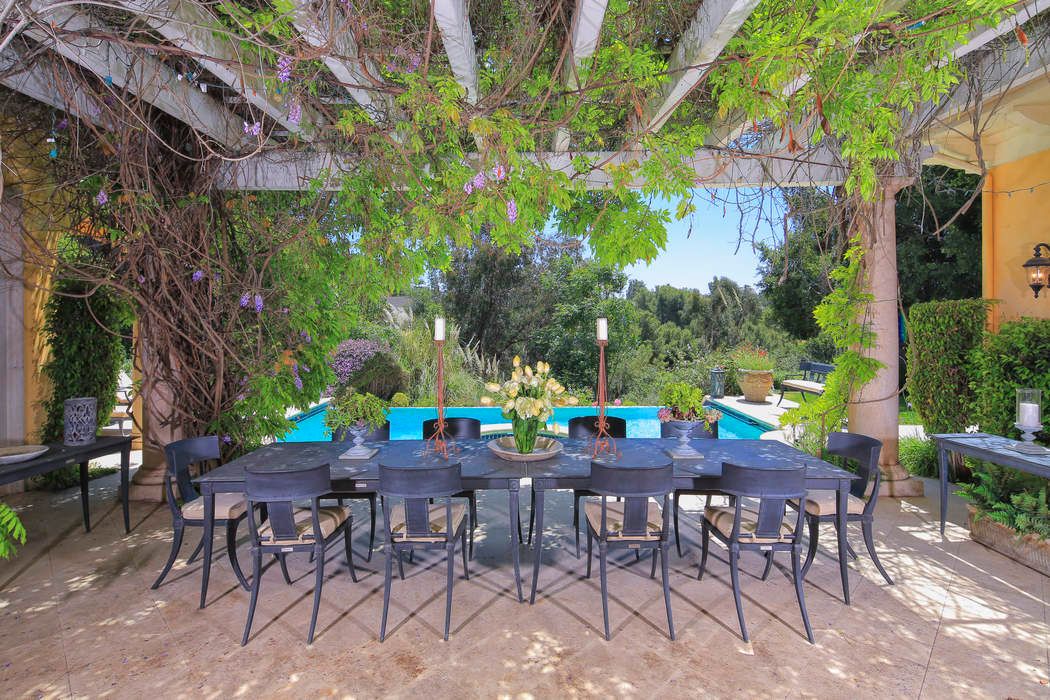 16677 Stone Oak Park, Los Angeles, CA 90049 Sotheby's International