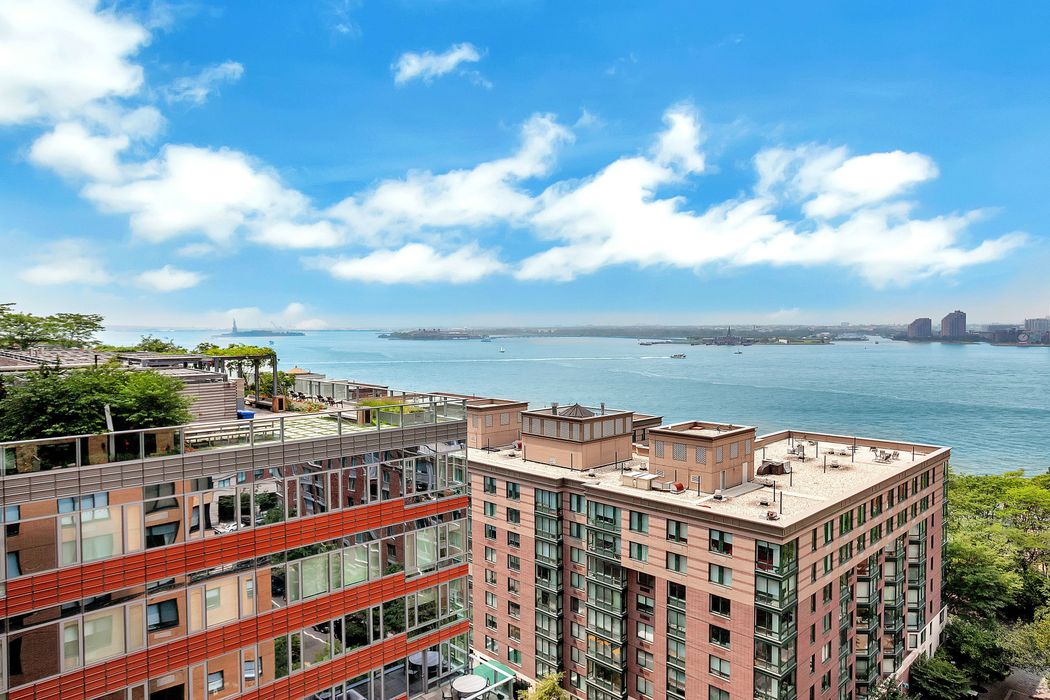 99 Battery Place Apt 16c, New York, NY 10280 Sotheby's International
