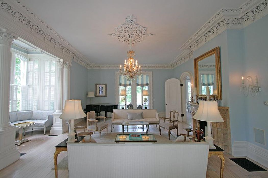 Historic Sag Harbor Landmark Estate Sag Harbor, NY 11963 Sotheby's International Realty, Inc.