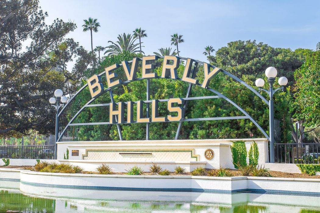 2025 South Beverly Glen Boulevard Unit 3d, Los Angeles, CA 90035