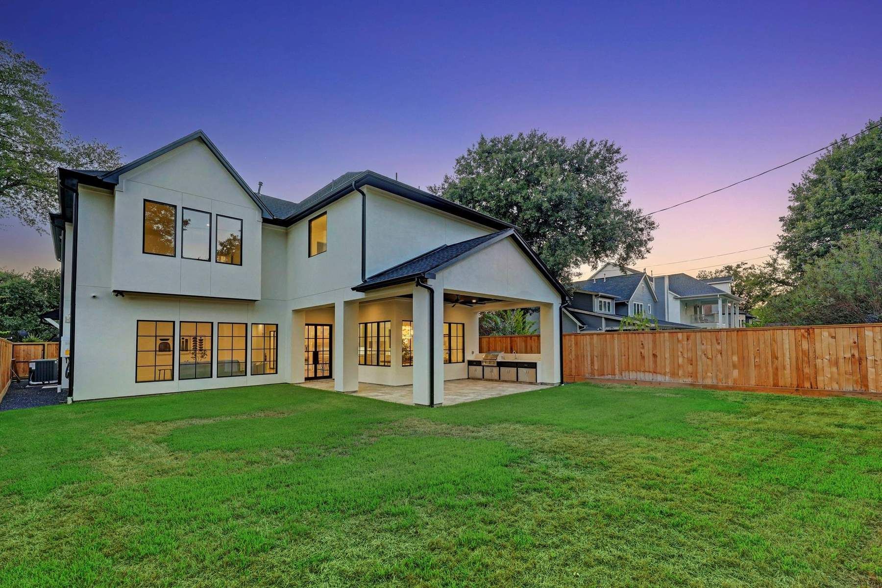 1638 Latexo Drive, Houston, TX 77018