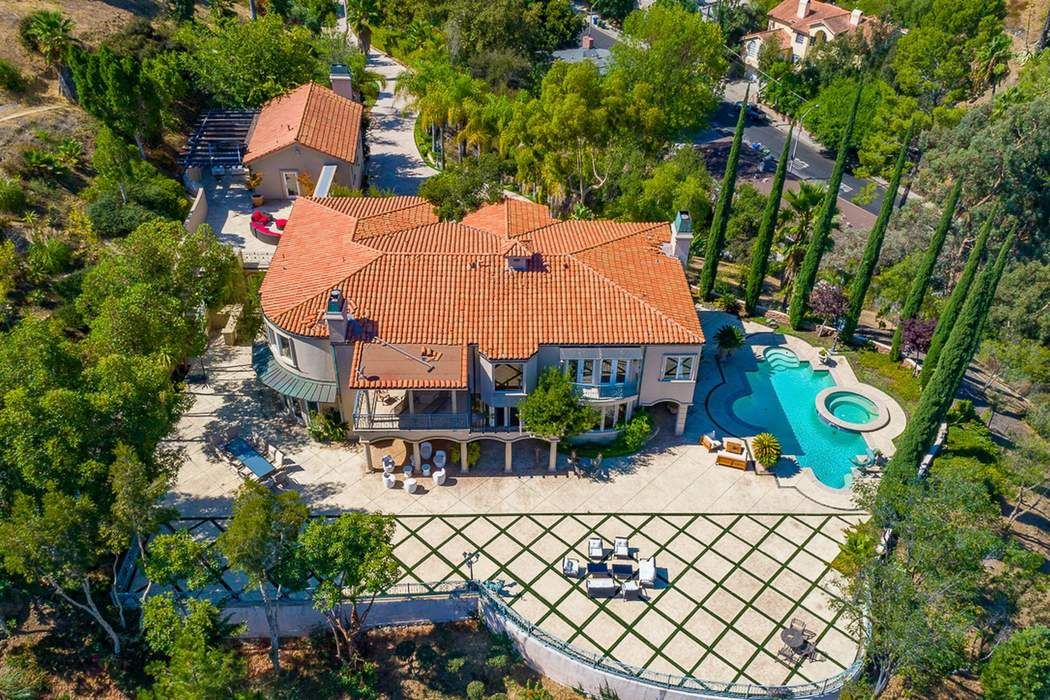 16980 Escalon Drive, Encino, CA 91436 Sotheby's International Realty