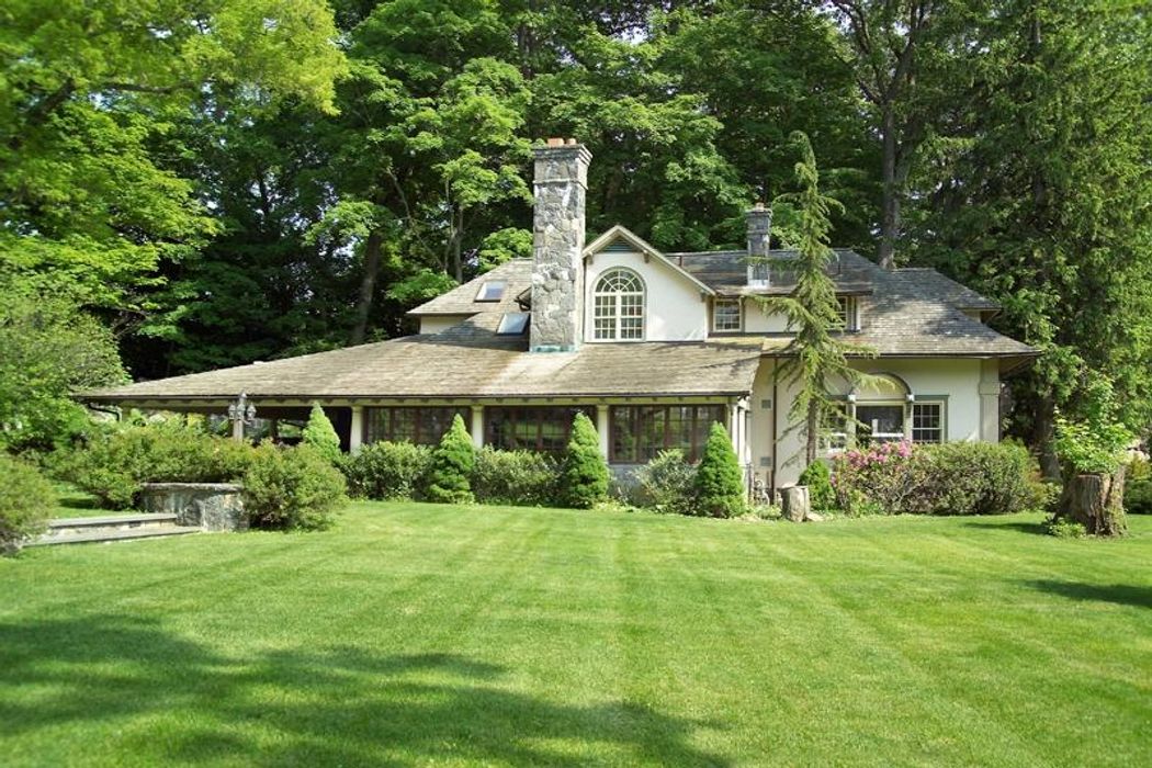 Merrywood Estates Greenwich, CT 06830 Sotheby's International Realty