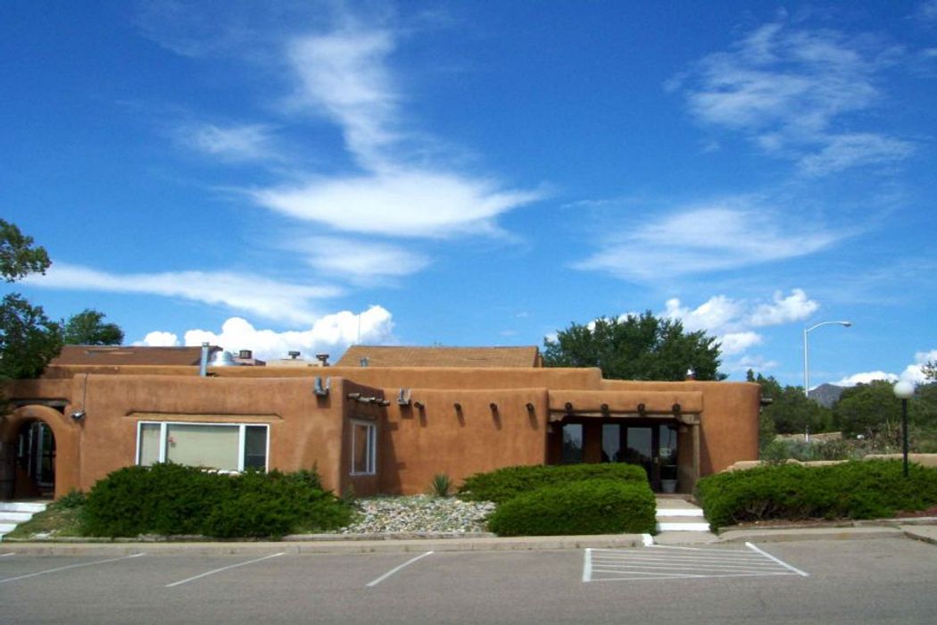 147 Calle Ojo Feliz Unit W, Santa Fe, NM 87505 Sotheby's International Realty, Inc.