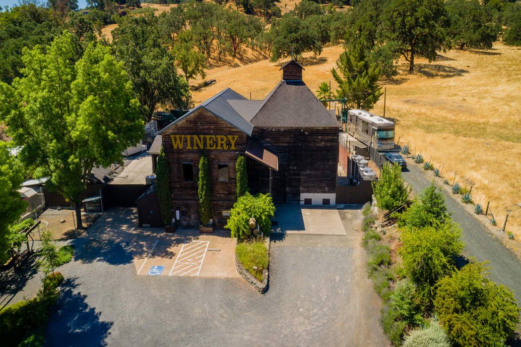 14600 S Highway 101 , Hopland, CA 95449 Sotheby's International