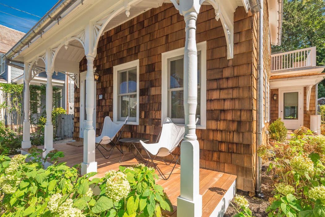 211 Division Street, Sag Harbor, NY 11963 Sotheby's International