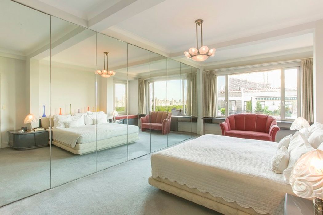 55 Central Park West Apt 17d, New York, NY 10023 Sotheby's International Realty, Inc.