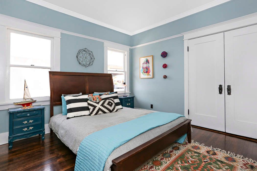 1820 West 41st Place, Los Angeles, CA 90062 Sotheby's International