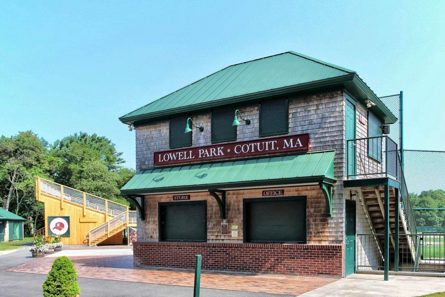 295 Pheasant Hill Circle, Cotuit, MA 02635