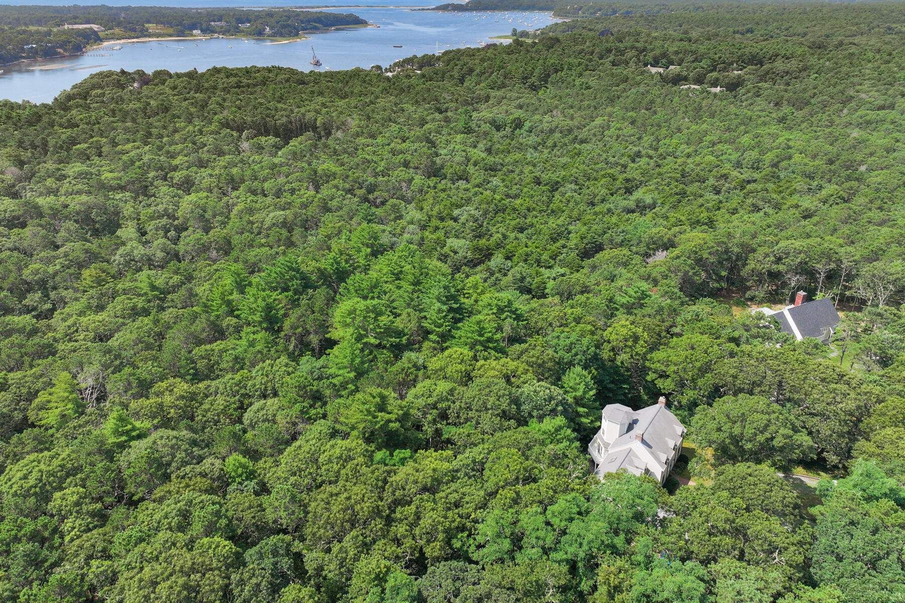 538 Cotuit Bay Drive, Cotuit, MA 02635