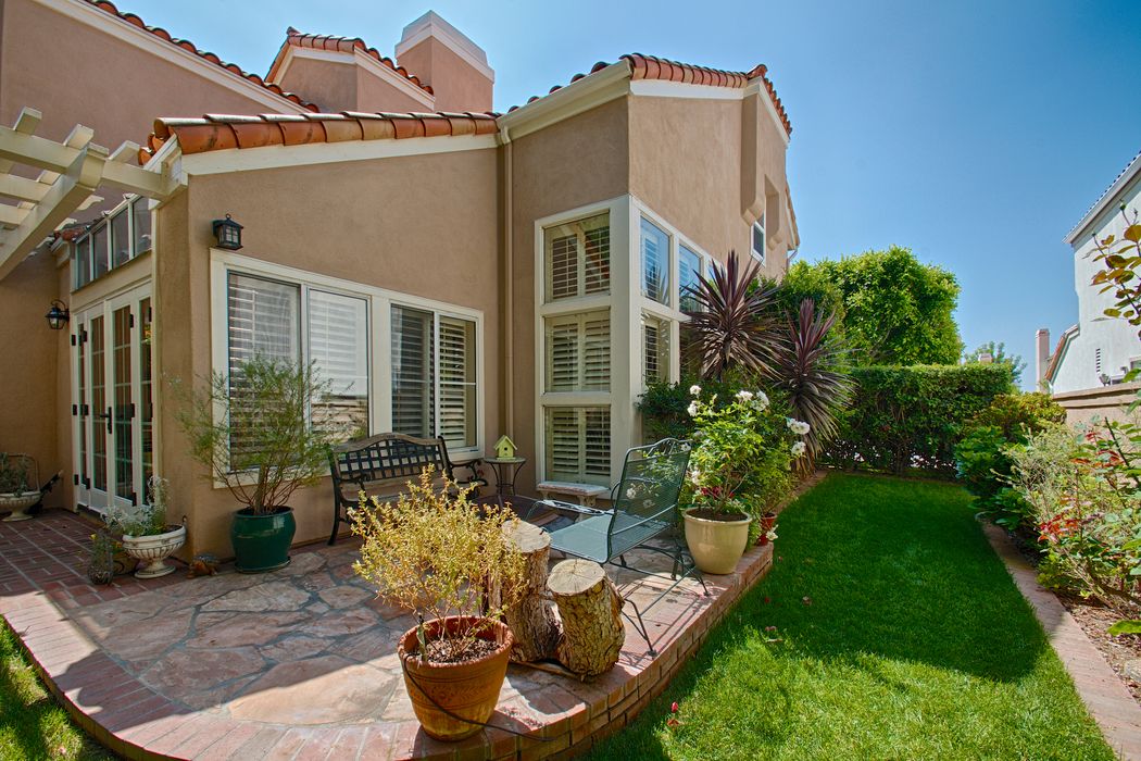 972 Calle Del Pacifico, Glendale, CA 91208 Sotheby's International