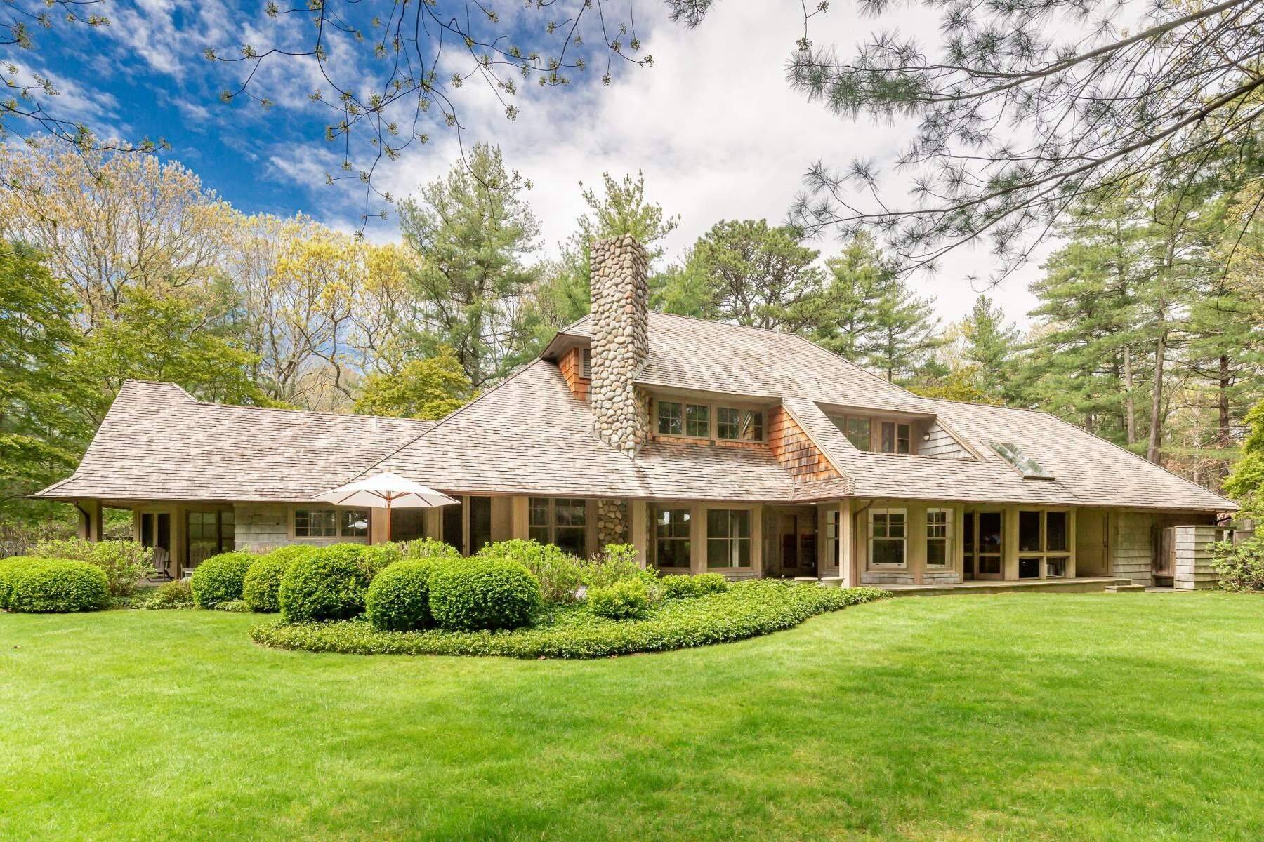 211 Swamp Road East Hampton, New York, United States Luxury Home