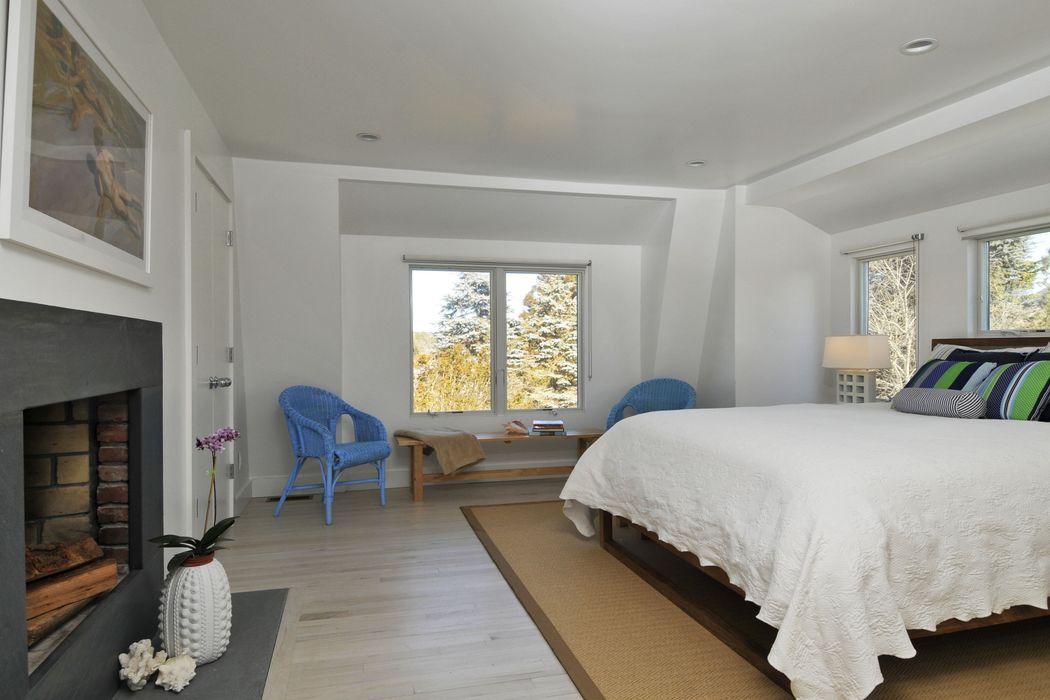 Amagansett Dunes Cool and Modern Amagansett, NY 11930 Sotheby's