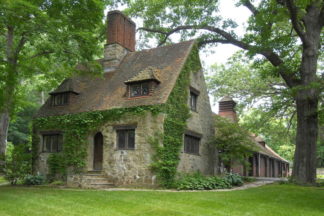 124 Old Mill Road Greenwich Ct 06831 Sotheby S International