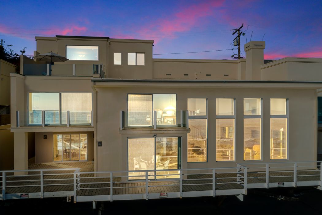 24314 Malibu Road, Malibu, CA 90265 Sotheby's International Realty, Inc.