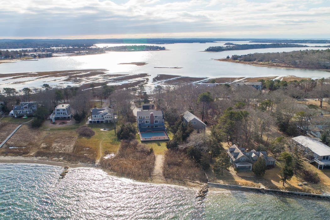 138 Wings Neck Road, Pocasset, MA 02550 Sotheby's International