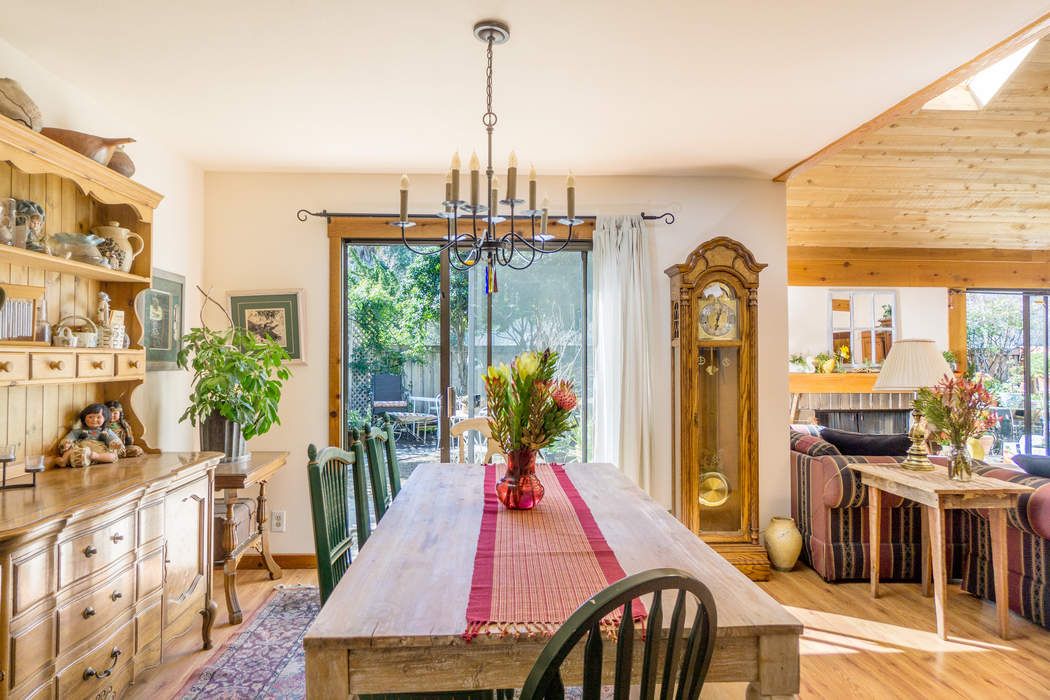 22 Woodside Place, Carmel Valley, CA 93924 Sotheby's International