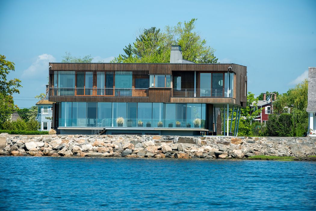 16 Shoreham Club Road, Old Greenwich, CT 06870 Sotheby's