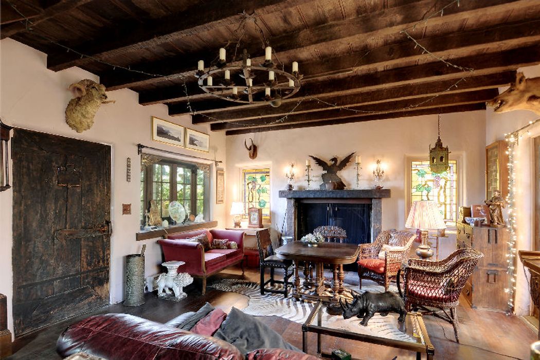 1122 Harrison Street, Monterey, CA 93940 Sotheby's International Realty, Inc.