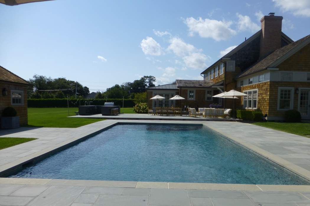 A Chic and Spacious Home Bridgehampton, NY 11932 Sotheby's