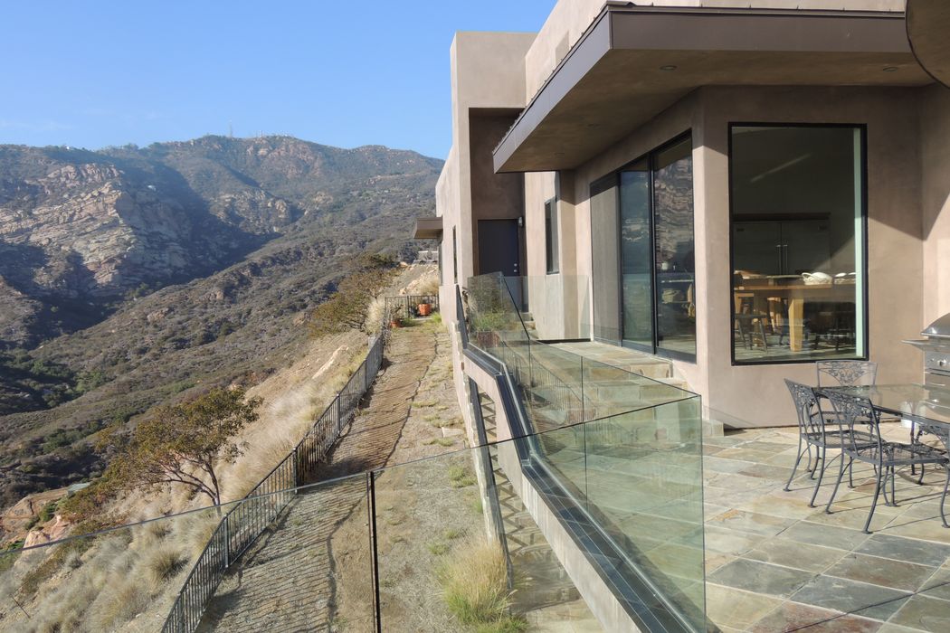 2401 Rambla Pacifico, Malibu, CA 90265 Sotheby's International Realty