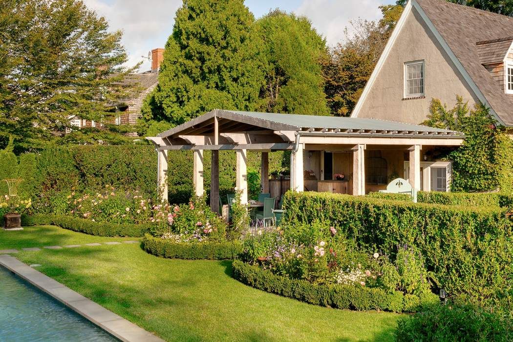 11 Fithian Lane, East Hampton, NY 11937 Sotheby's International