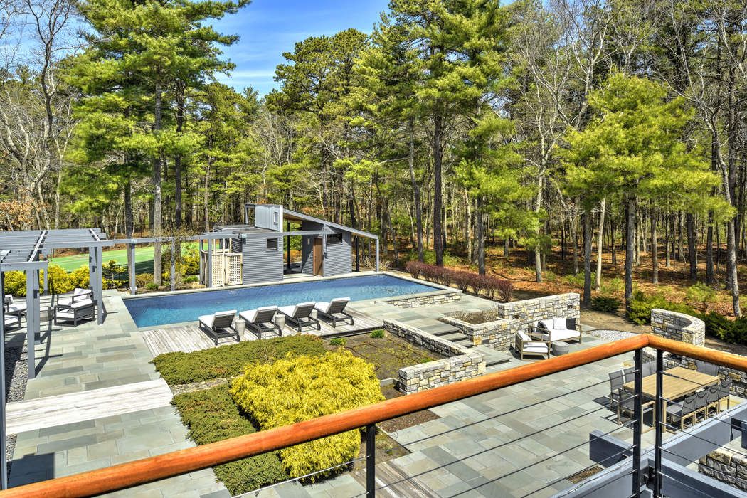 154 Swamp Road, East Hampton, NY 11937 Sotheby's International Realty