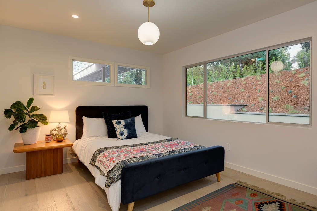 1118 Glen Oaks, Pasadena, CA 91105 Sotheby's International Realty, Inc.