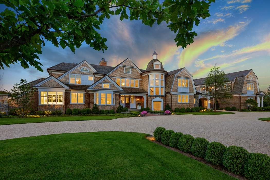 7 Olde Town Lane, Southampton, NY 11968 Sotheby's International