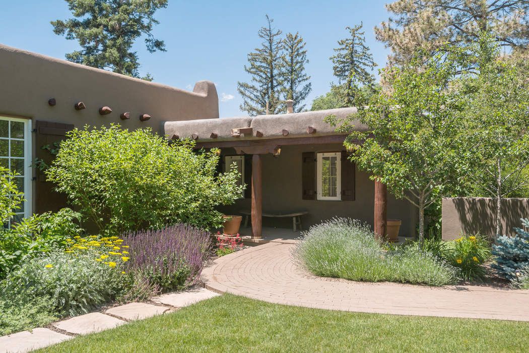 544 Canyon Road, Santa Fe, NM 87501 Sotheby's International Realty, Inc.