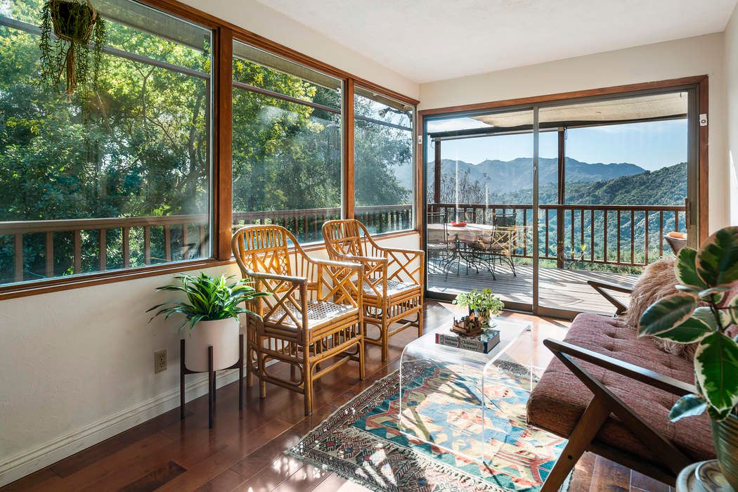 20756 Hillside Dr Topanga, CA 90290