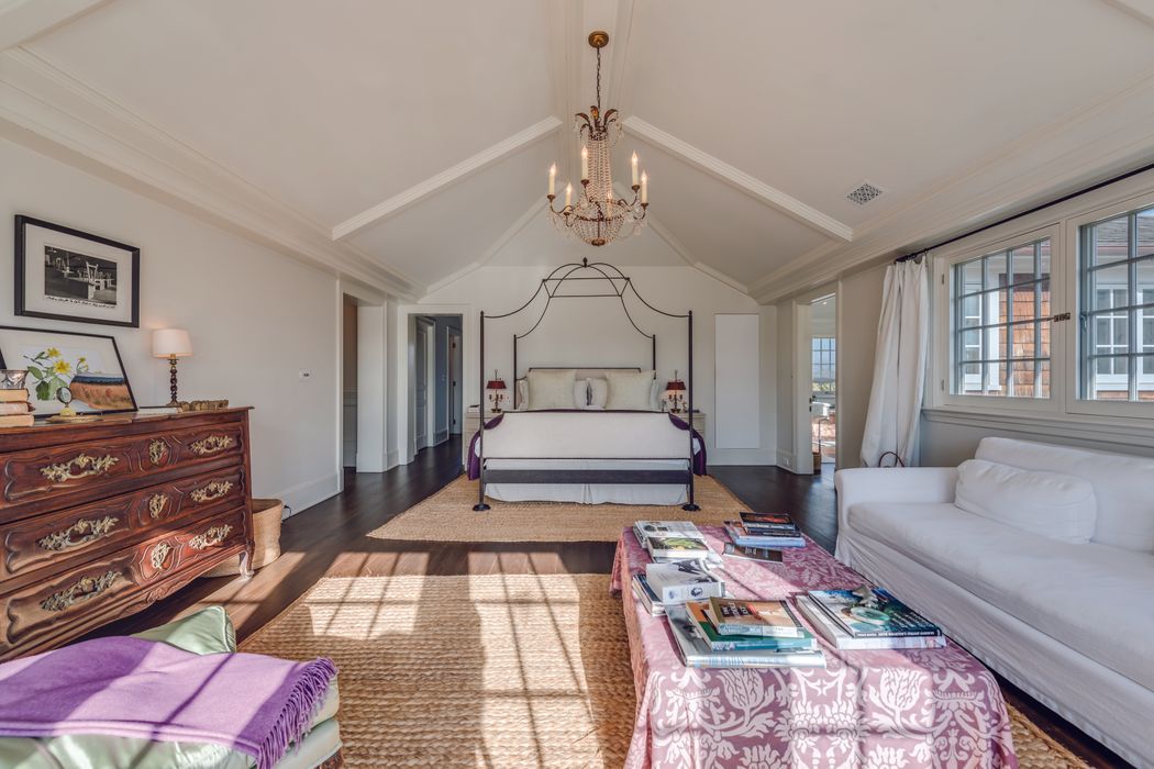 108 Fairfield Pond Lane, Sagaponack, NY 11962 Sotheby's International
