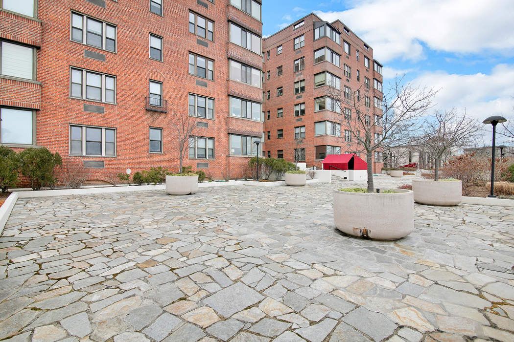 40 West Elm Street Unit 3M, Greenwich, CT 06830 Sotheby's