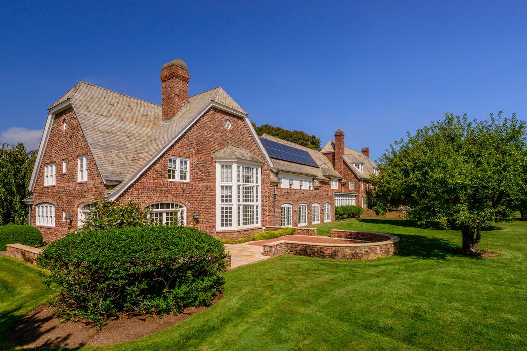 199 Coopers Neck Ln, Southampton, NY 11968 Sotheby's International