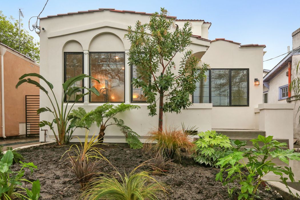 composition e plus cod of Inc. 627 94609 CA St , Realty, Oakland, International  Sotheby's 59th