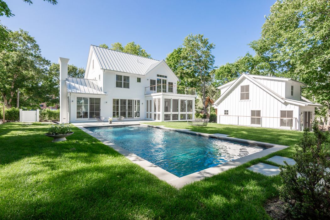 56 Grand Street Sag Harbor Ny 11963 Sotheby S International