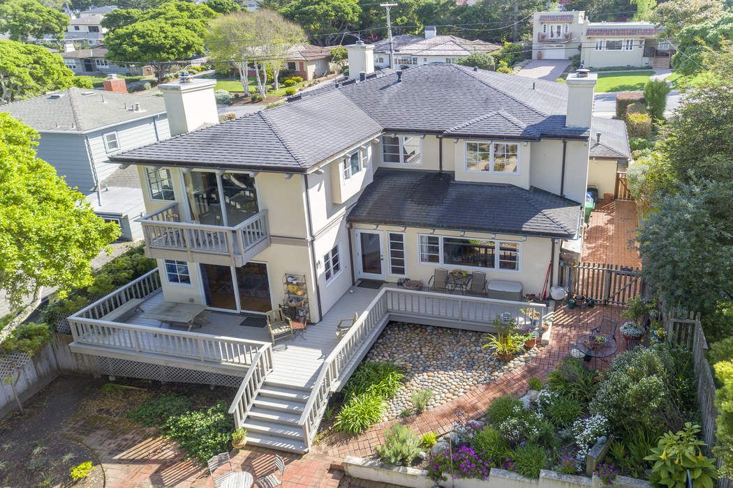 940 Bayview Avenue, Pacific Grove, CA 93950 Sotheby's International Realty, Inc.